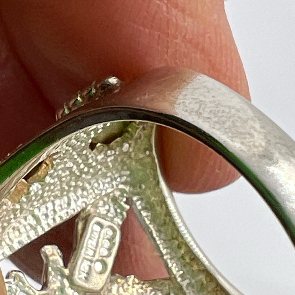 Black hills gold flying eagle ring size 10 12ct gold and sterling silver ring - Picture 4 of 5